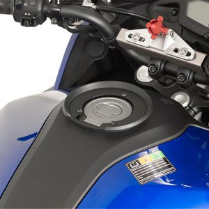 Givi Specific metal flange for fitting the TankLock tank bags