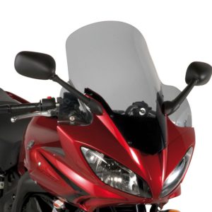 Givi Specific screen, smoked 57 x 57 cm (HxW)