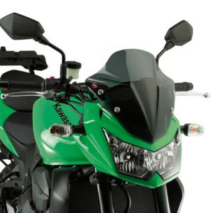 Givi Specific screen, smoked 34 x 34 cm (HxW)