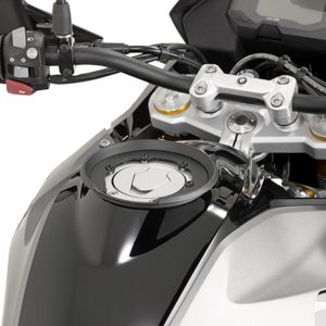 Givi Specific metal flange for fitting the TankLock tank bags G 310 R (17)